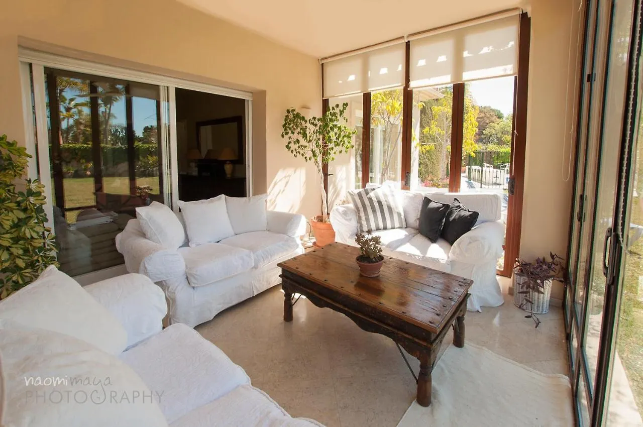 Casa Magna Villa Estepona 0*,